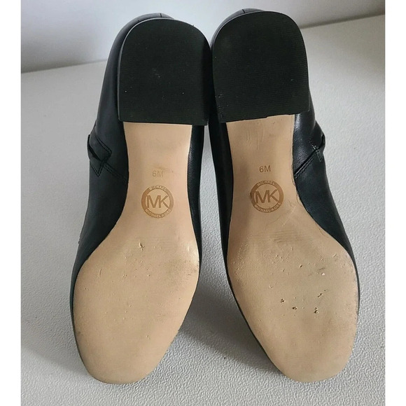 WOMENS' MICHAEL KORS CHAIN EMBELLISHED LEATHER ANKLE BOOTS BOOTIES BLACK SZ 6 M - Picture 8 of 10